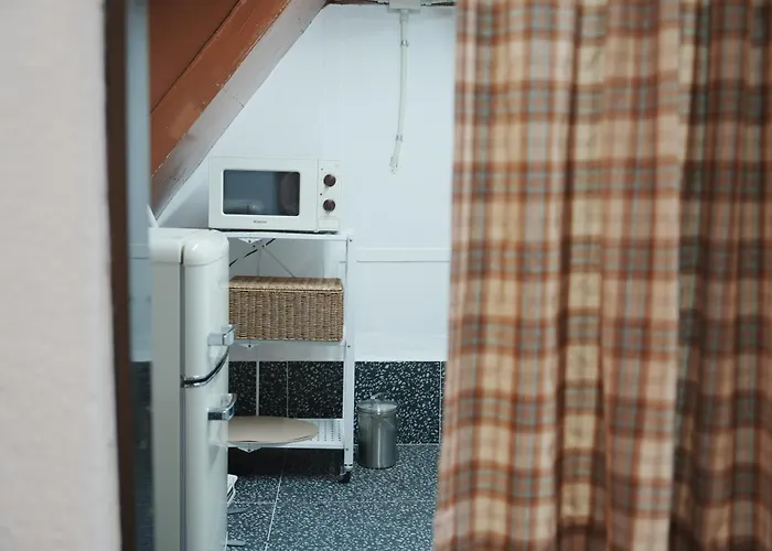 Private Hanok With Courtyard For 7, Busan, 10 Min To Metro 公寓 *