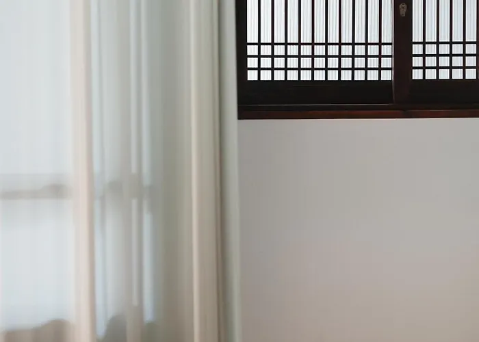 Private Hanok With Courtyard For 7, Busan, 10 Min To Metro 公寓