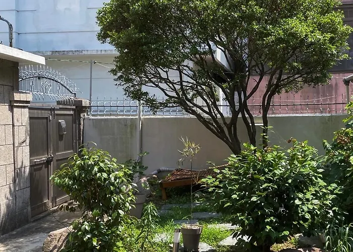 Private Hanok With Courtyard For 7, Busan, 10 Min To Metro * 釜山